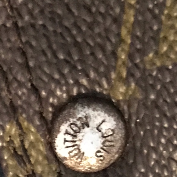 100% authentic Louis Vuitton make up bag - Picture 2 of 8